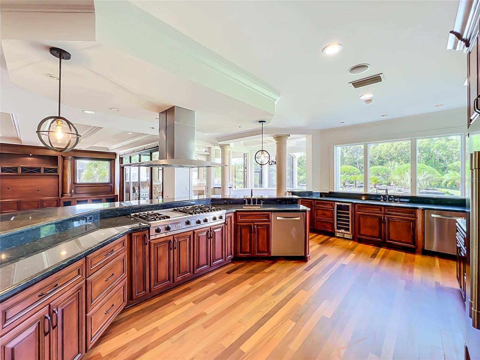 2405 ALAQUA DRIVE, Longwood, FL 32779 2405 ALAQUA DRIVE, Longwood, FL 32779