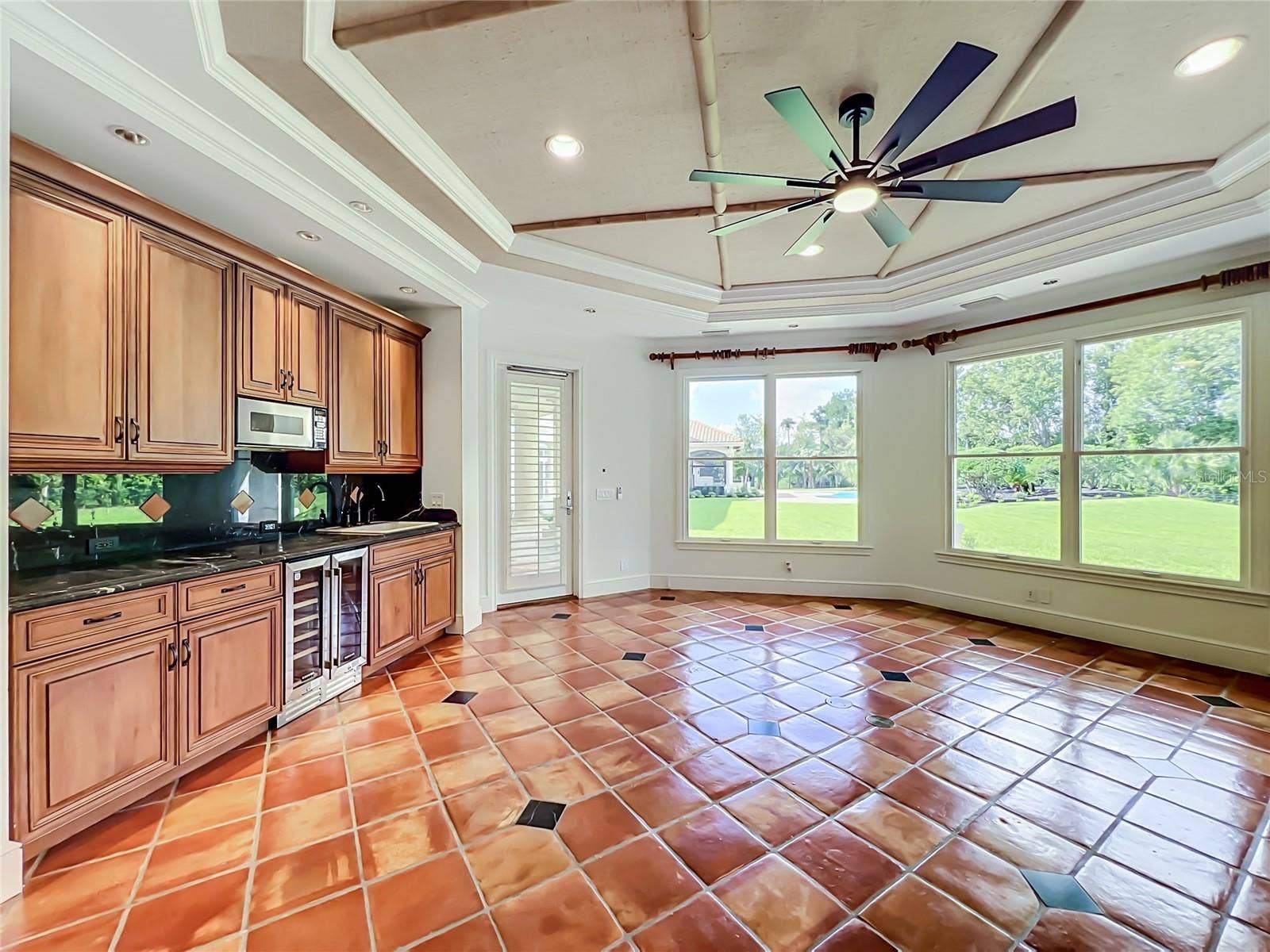 2405 ALAQUA DRIVE, Longwood, FL 32779 2405 ALAQUA DRIVE, Longwood, FL 32779