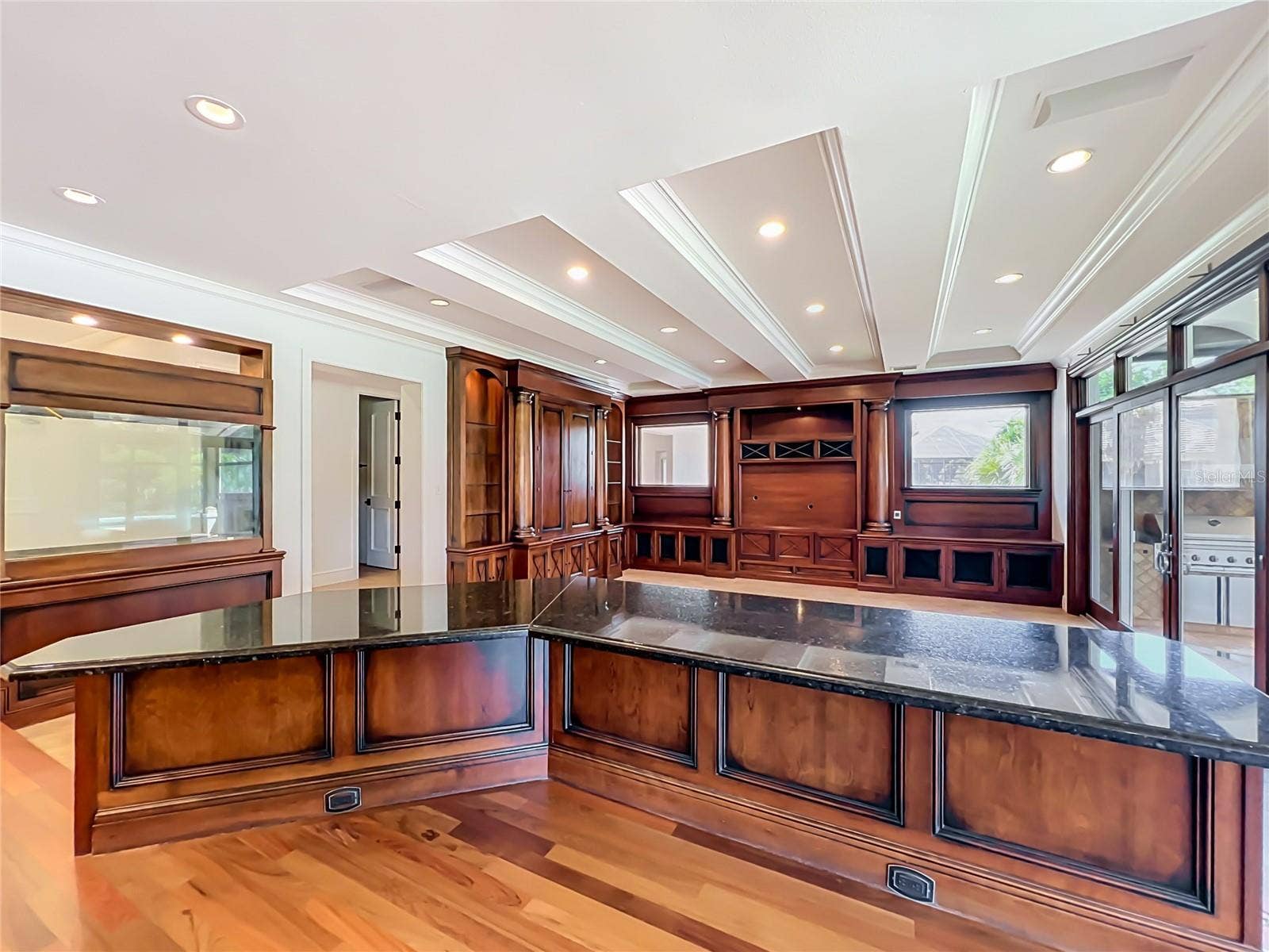 2405 ALAQUA DRIVE, Longwood, FL 32779 2405 ALAQUA DRIVE, Longwood, FL 32779