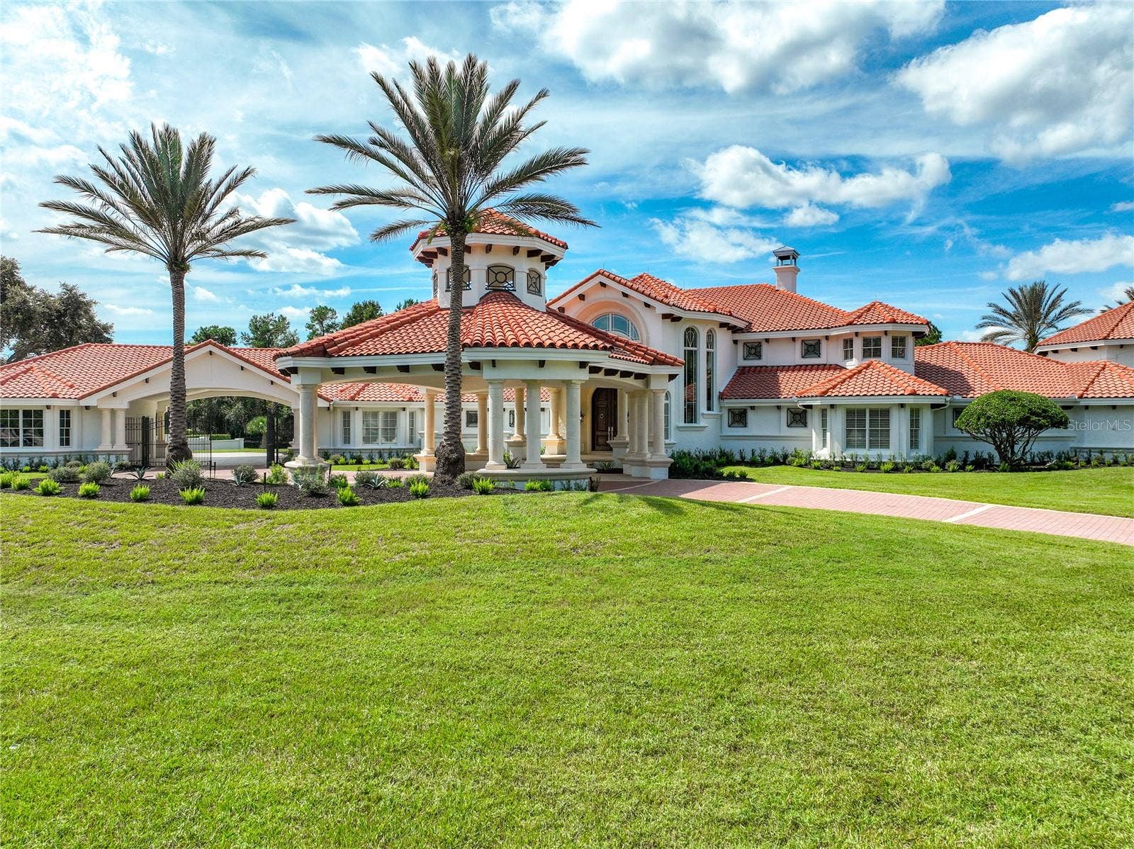 2405 ALAQUA DRIVE, Longwood, FL 32779 2405 ALAQUA DRIVE, Longwood, FL 32779