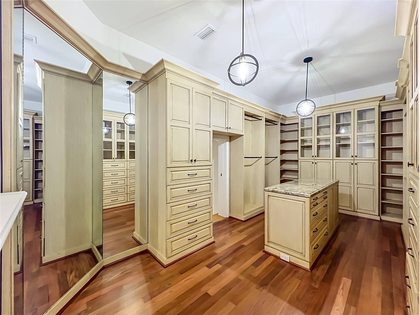 2405 ALAQUA DRIVE, Longwood, FL 32779 primary suite
