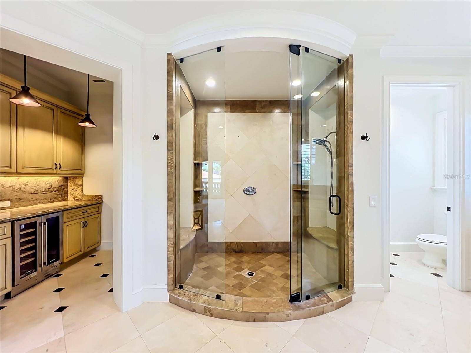 2405 ALAQUA DRIVE, Longwood, FL 32779 primary suite