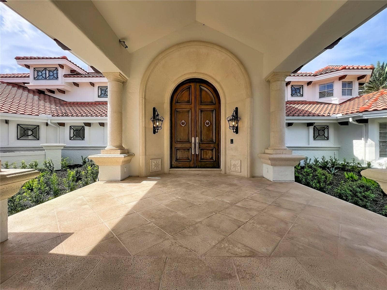 2405 ALAQUA DRIVE, Longwood, FL 32779 2405 ALAQUA DRIVE, Longwood, FL 32779