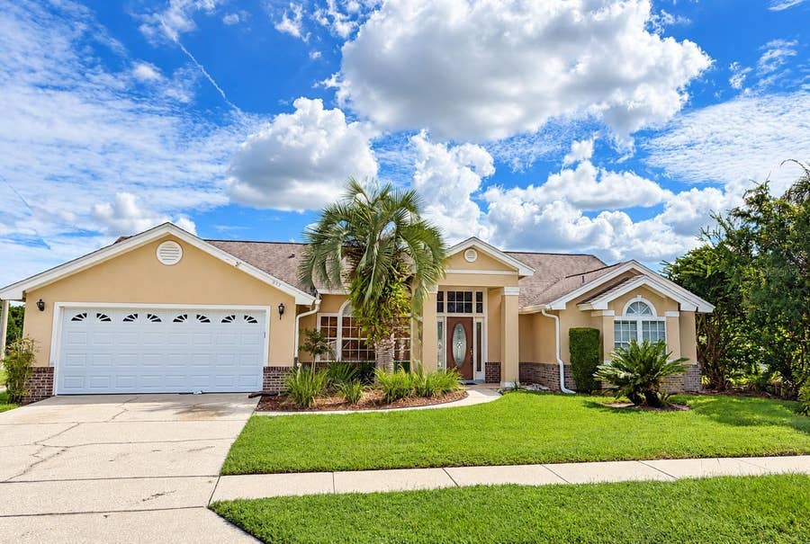 Property photo for 823 CARRIGAN AVENUE, Oviedo, FL