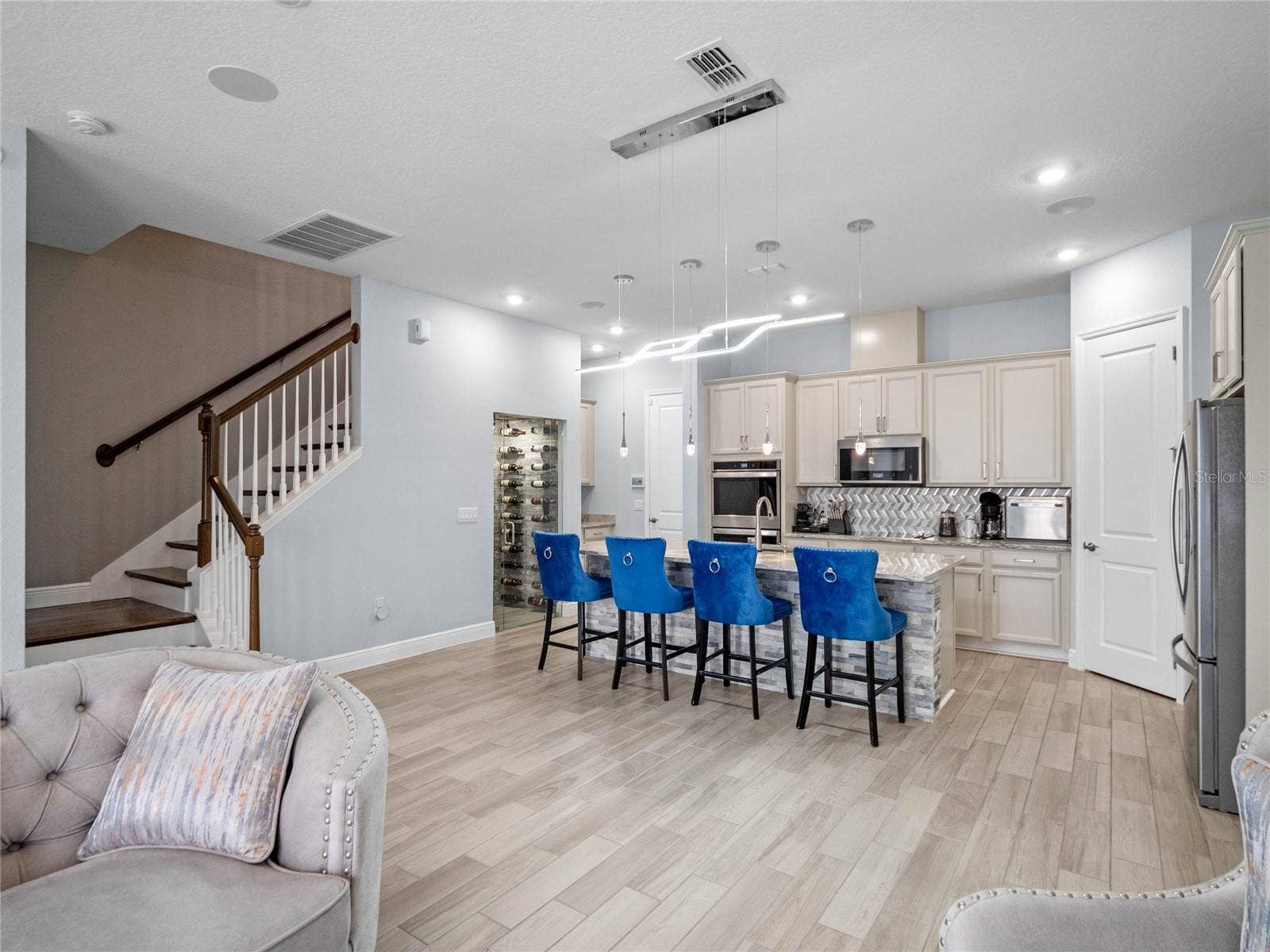 9918 PALLIDA HICKORY WAY, Winter Garden, FL 34787 9918 PALLIDA HICKORY WAY, Winter Garden, FL 34787
