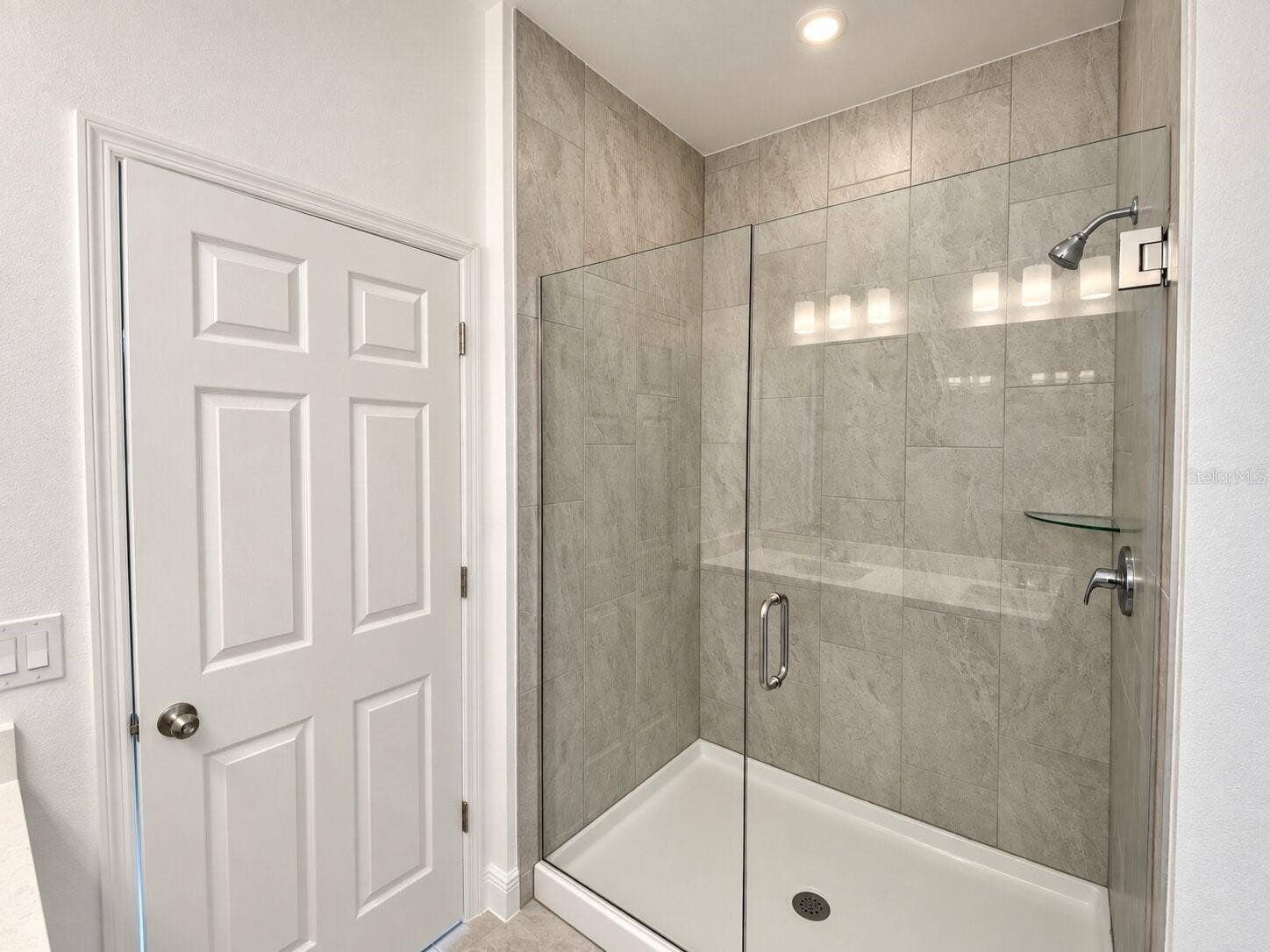 416 LEMONGRASS ROAD, Minneola, FL 34715 Primary Bathroom