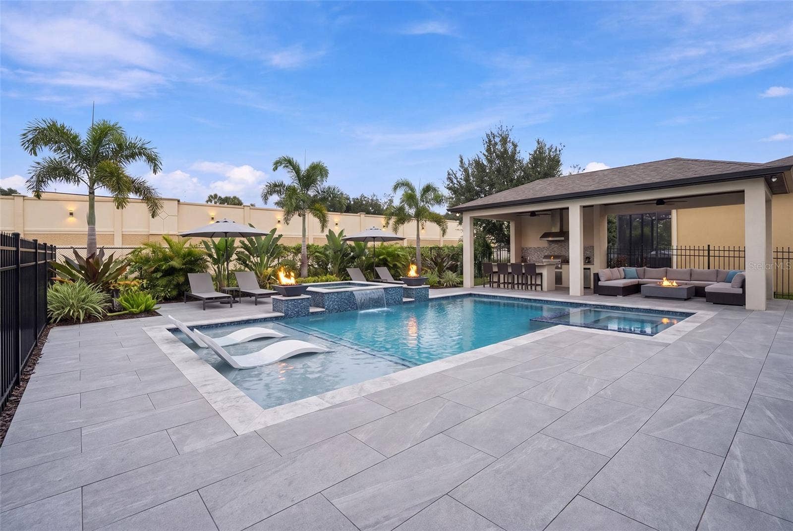 6049 FENDER COURT, Orlando, FL 32837 Virtual Stage Patio #2