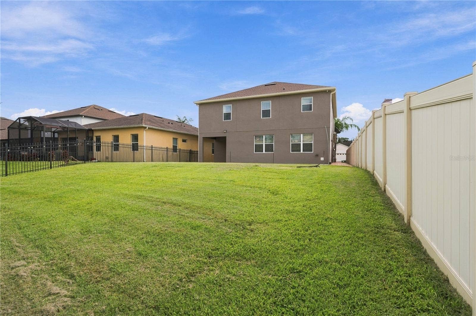 6049 FENDER COURT, Orlando, FL 32837 6049 FENDER COURT, Orlando, FL 32837