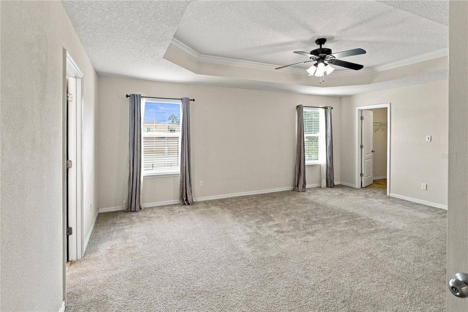6049 FENDER COURT, Orlando, FL 32837 6049 FENDER COURT, Orlando, FL 32837