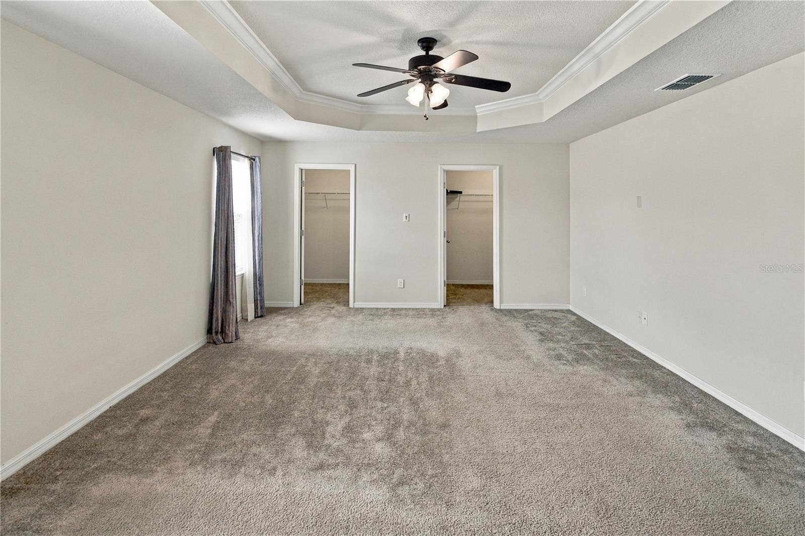 6049 FENDER COURT, Orlando, FL 32837 6049 FENDER COURT, Orlando, FL 32837