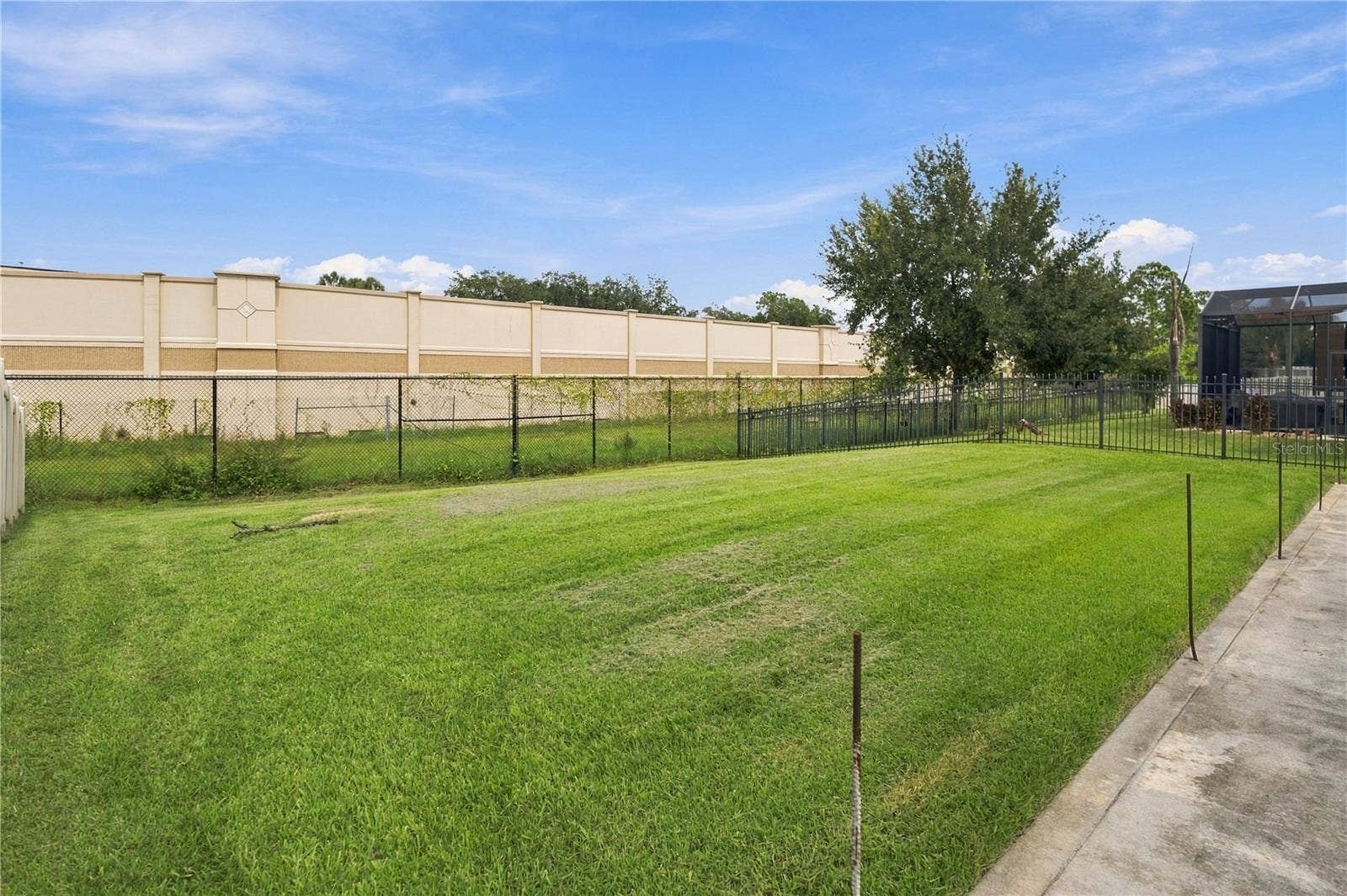 6049 FENDER COURT, Orlando, FL 32837 6049 FENDER COURT, Orlando, FL 32837