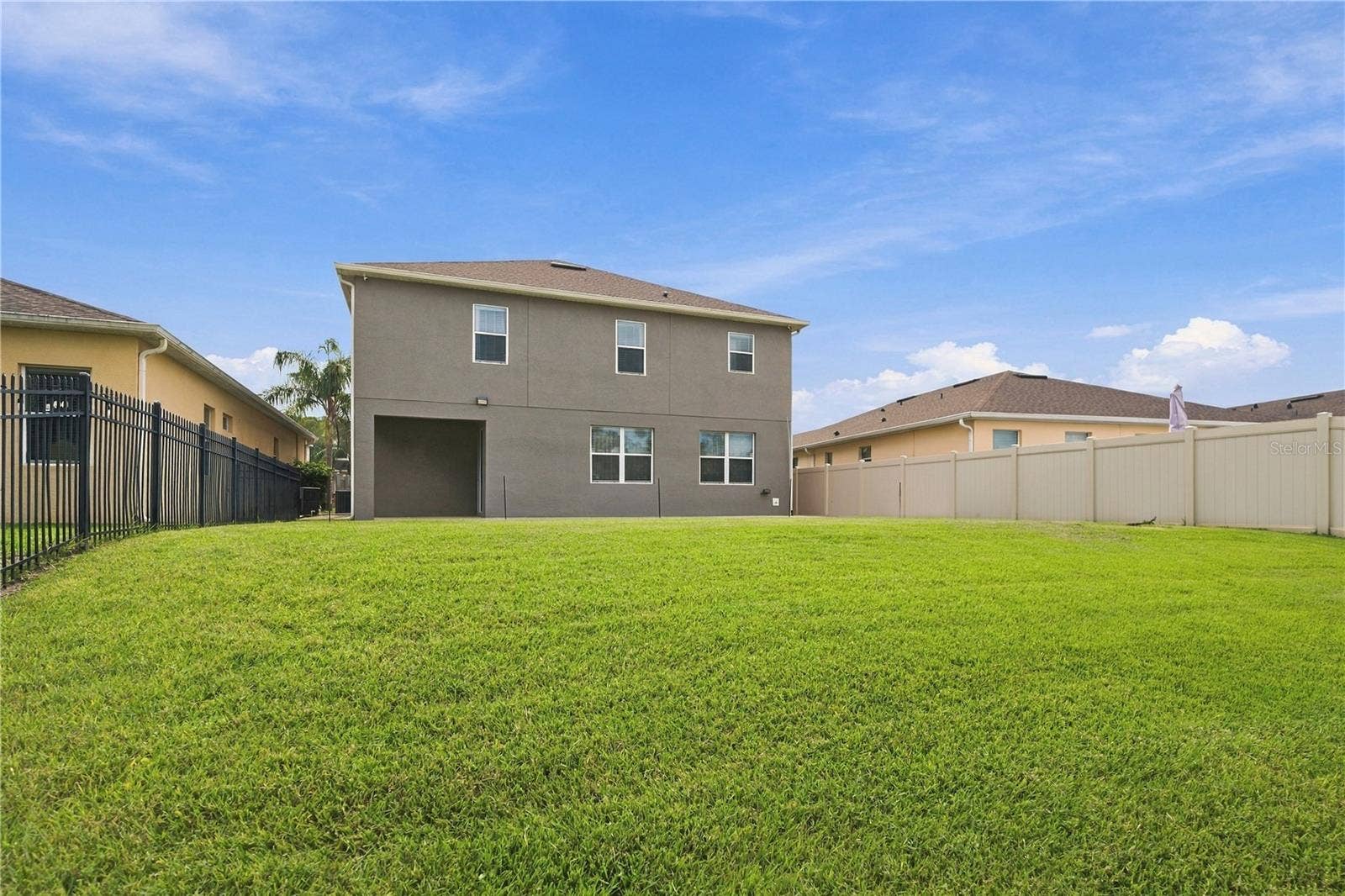 6049 FENDER COURT, Orlando, FL 32837 6049 FENDER COURT, Orlando, FL 32837