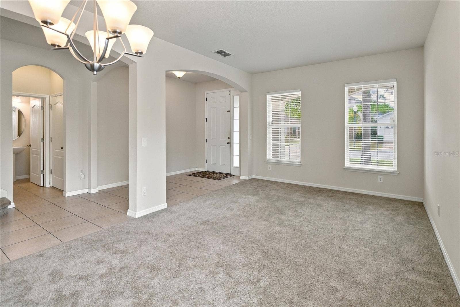 6049 FENDER COURT, Orlando, FL 32837 6049 FENDER COURT, Orlando, FL 32837