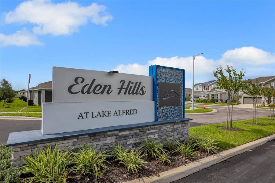 Property photo for 904 GRIFFON AVENUE, Lake Alfred, FL