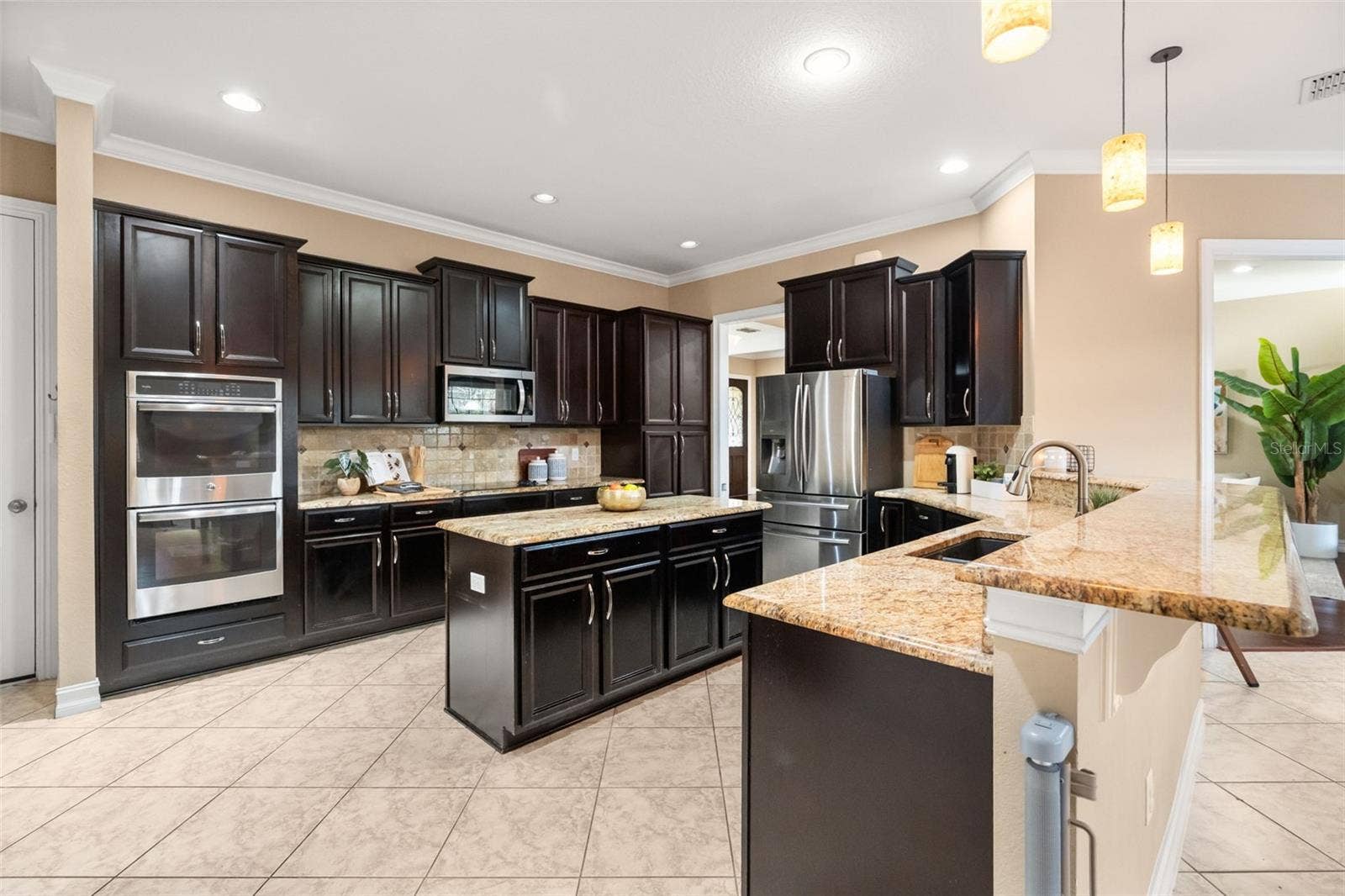 1260 BELLA VISTA CIRCLE, Longwood, FL 32779 1260 BELLA VISTA CIRCLE, Longwood, FL 32779