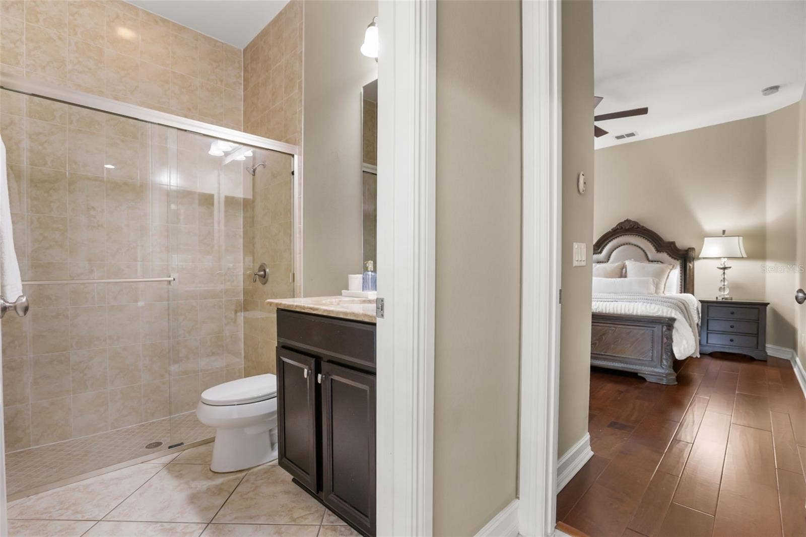 1260 BELLA VISTA CIRCLE, Longwood, FL 32779 Downstairs guest bedroom and Full Bathtoom