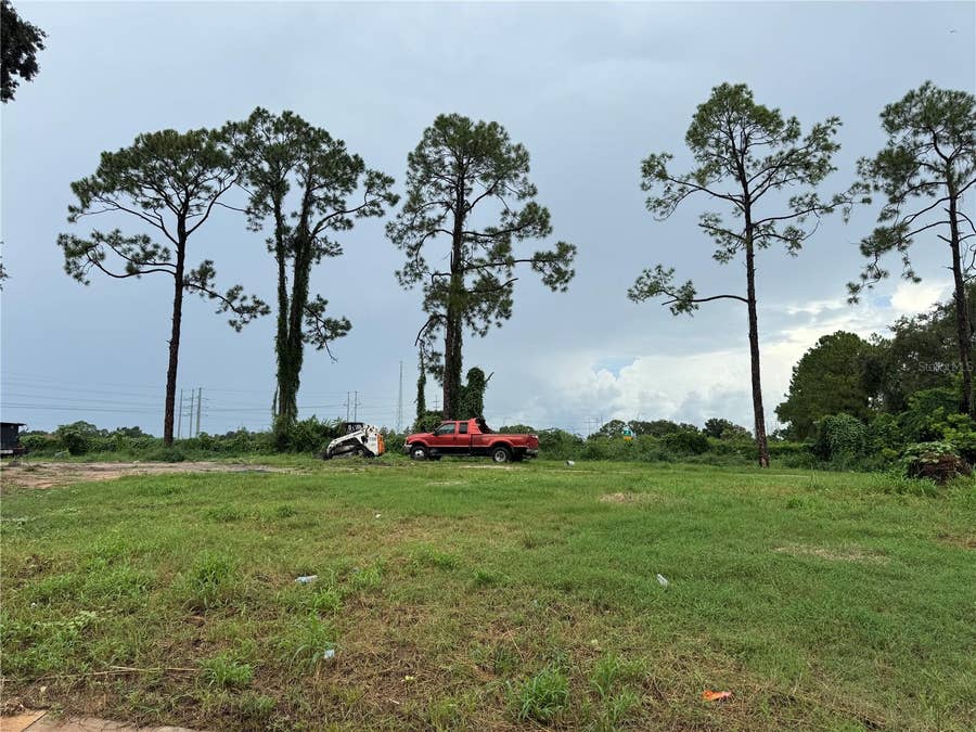 Property photo for 402 RONNIE CIRCLE, Orlando, FL