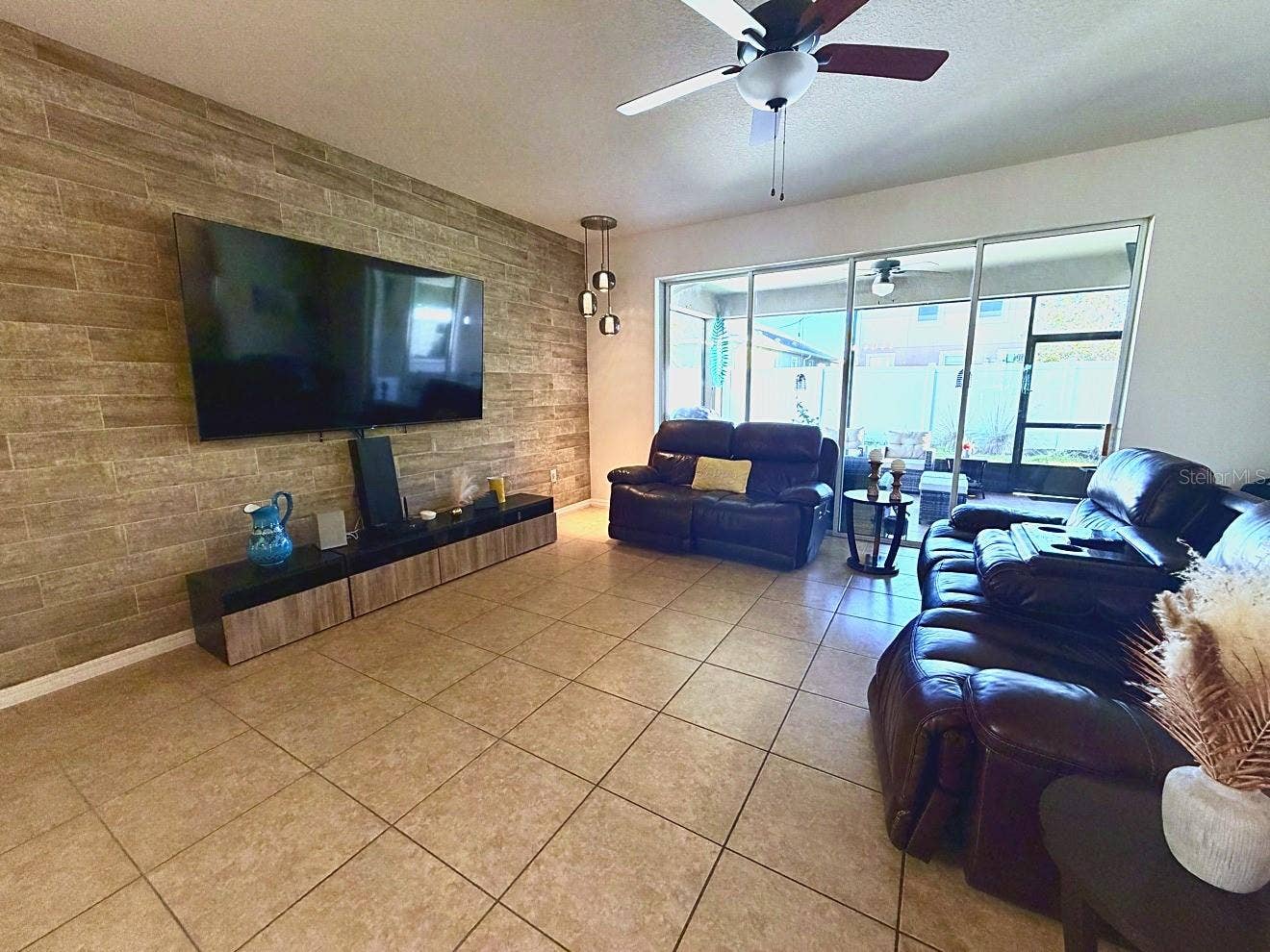 2121 AVIAN LOOP, Kissimmee, FL 34741