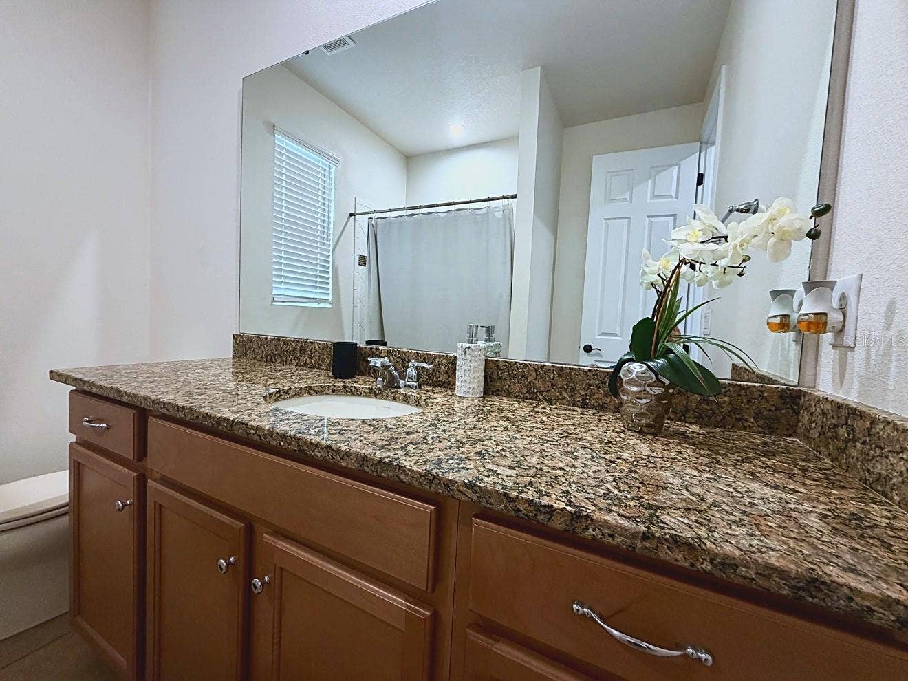 2121 AVIAN LOOP, Kissimmee, FL 34741