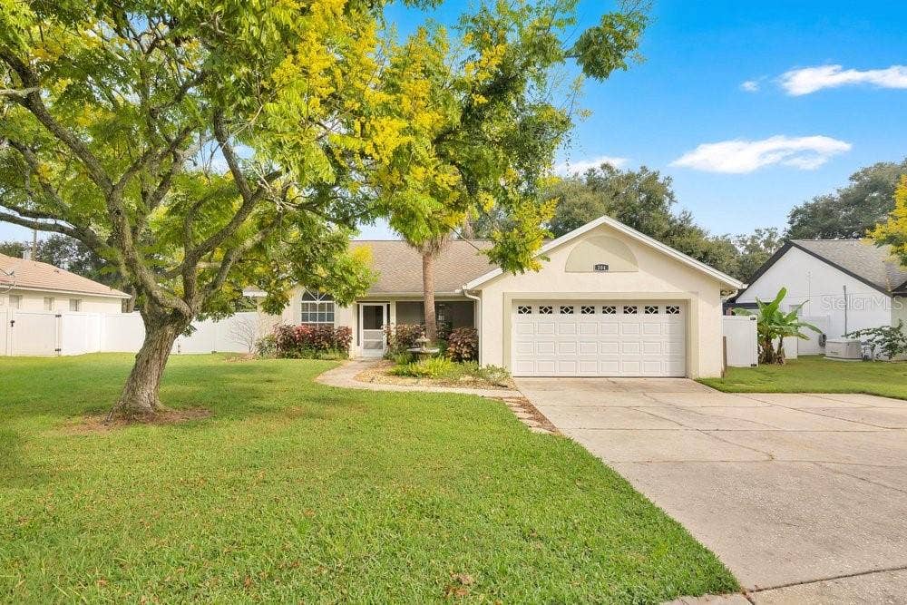 204 HARBOR DRIVE, Winter Garden, FL 34787