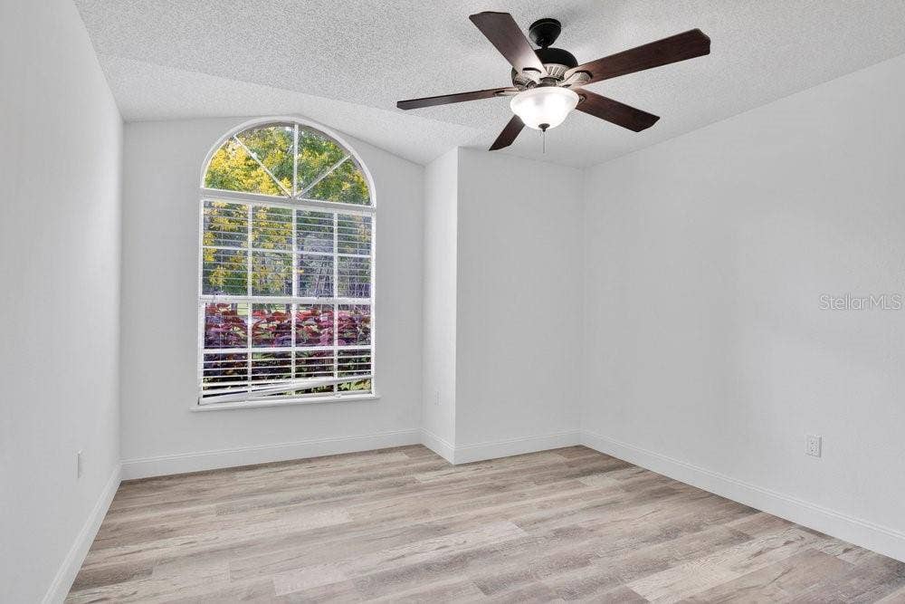 204 HARBOR DRIVE, Winter Garden, FL 34787