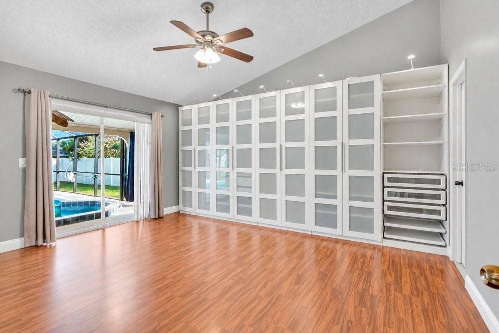 204 HARBOR DRIVE, Winter Garden, FL 34787