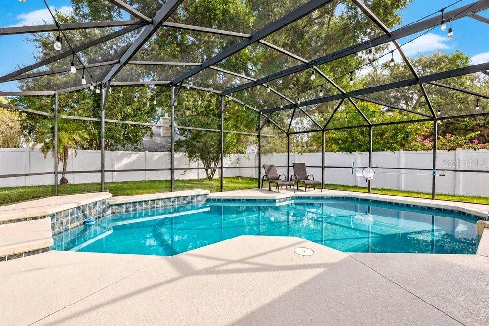 204 HARBOR DRIVE, Winter Garden, FL 34787
