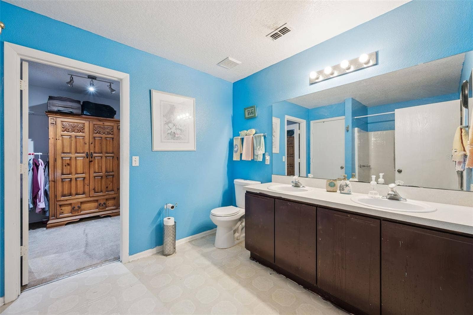 1134 KEMPTON CHASE PARKWAY, Orlando, FL 32837 1134 KEMPTON CHASE PARKWAY, Orlando, FL 32837
