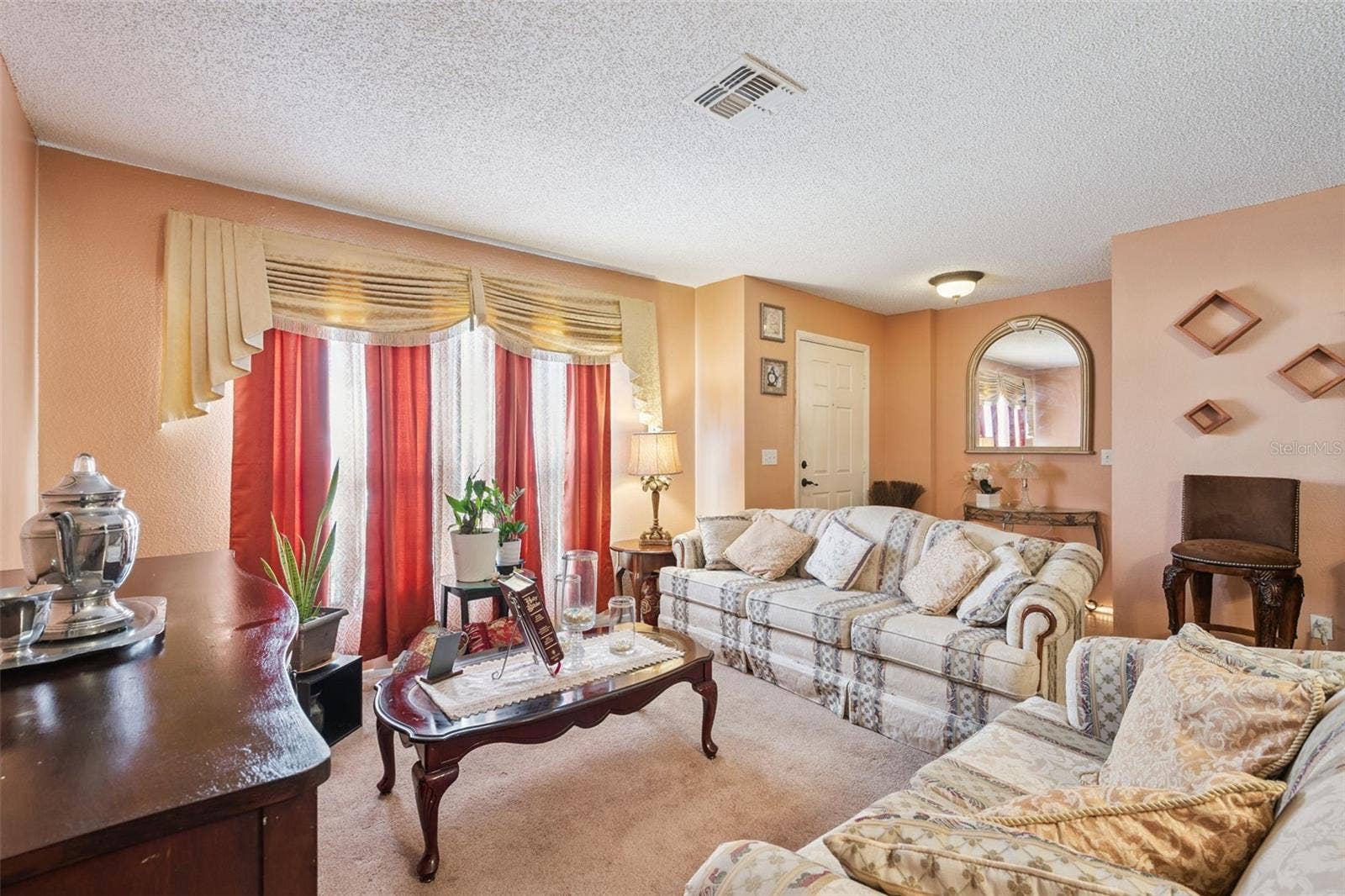 1134 KEMPTON CHASE PARKWAY, Orlando, FL 32837 1134 KEMPTON CHASE PARKWAY, Orlando, FL 32837