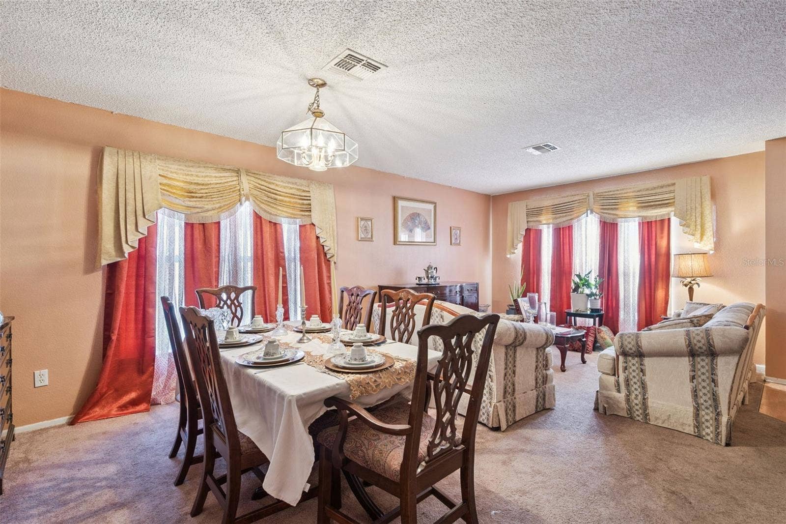 1134 KEMPTON CHASE PARKWAY, Orlando, FL 32837 1134 KEMPTON CHASE PARKWAY, Orlando, FL 32837