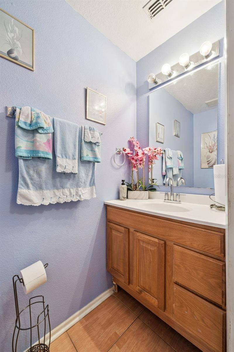 1134 KEMPTON CHASE PARKWAY, Orlando, FL 32837 1134 KEMPTON CHASE PARKWAY, Orlando, FL 32837