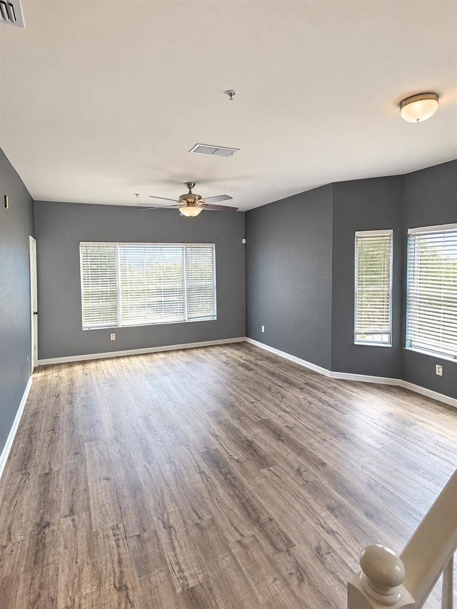2388 GRAND CENTRAL PARKWAY, #8, Orlando, FL 32839 2388 GRAND CENTRAL PARKWAY, #8, Orlando, FL 32839