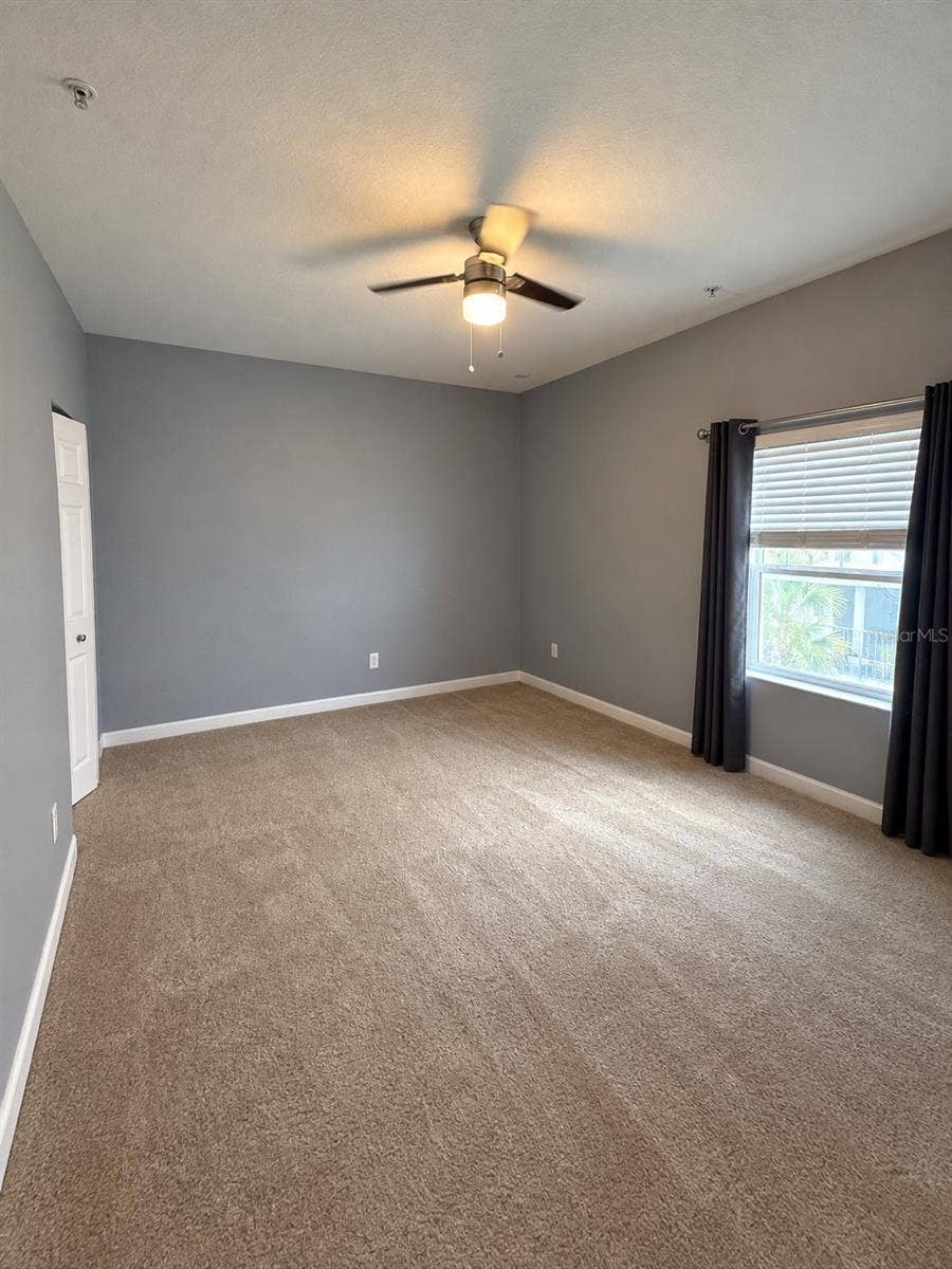 2388 GRAND CENTRAL PARKWAY, #8, Orlando, FL 32839 2388 GRAND CENTRAL PARKWAY, #8, Orlando, FL 32839