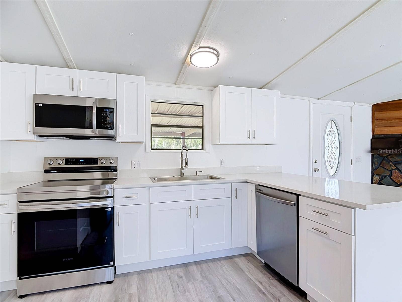 3042 PARK CIRCLE, Haines City, FL 33844
