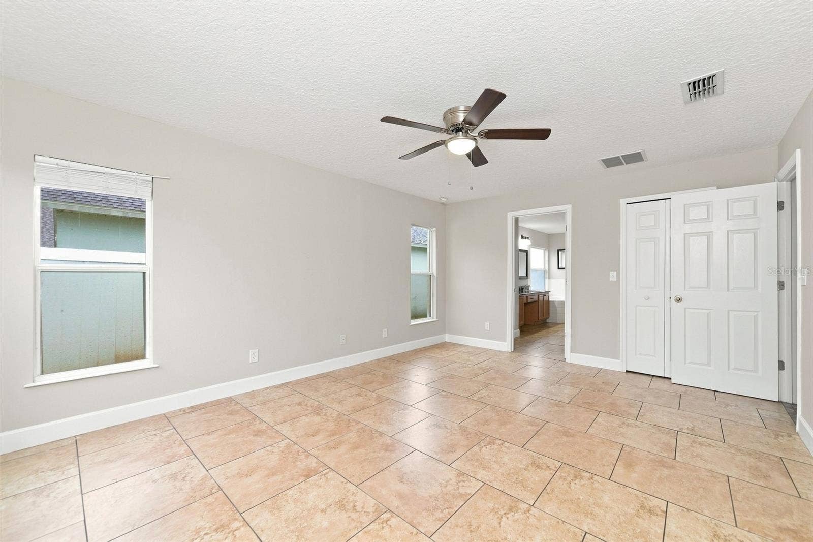 324 ANORAK STREET, Groveland, FL 34736 324 ANORAK STREET, Groveland, FL 34736