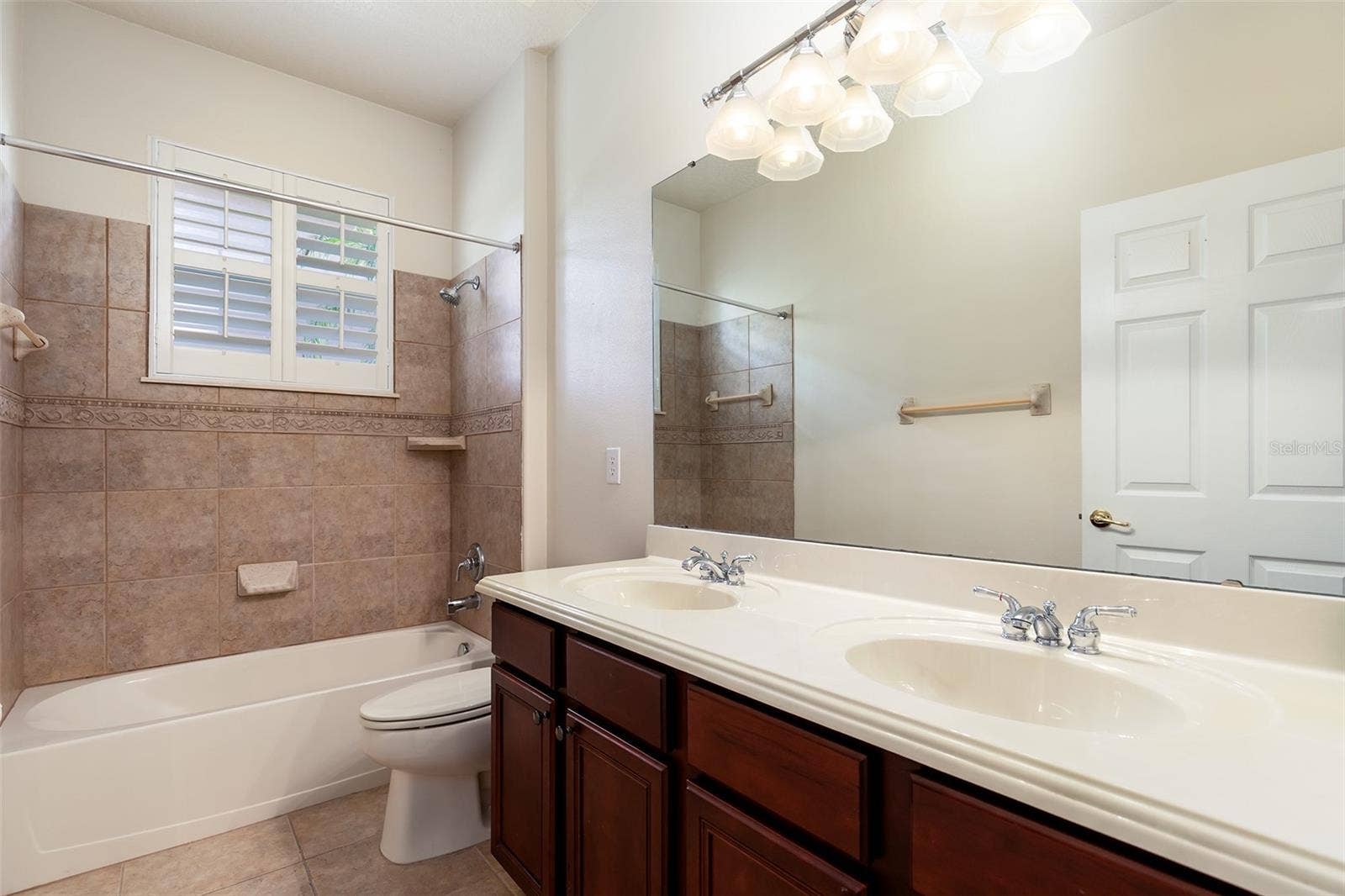 11727 DELWICK DRIVE, Windermere, FL 34786 2nd Bathroom