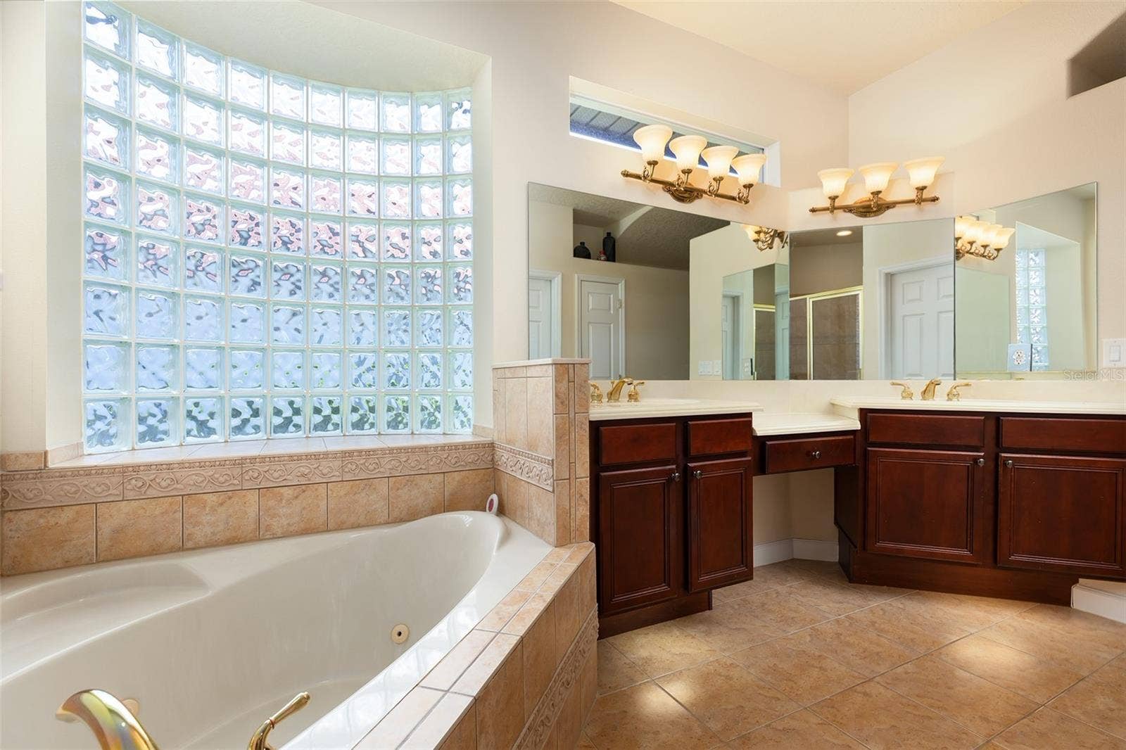 11727 DELWICK DRIVE, Windermere, FL 34786 Master Bathroom