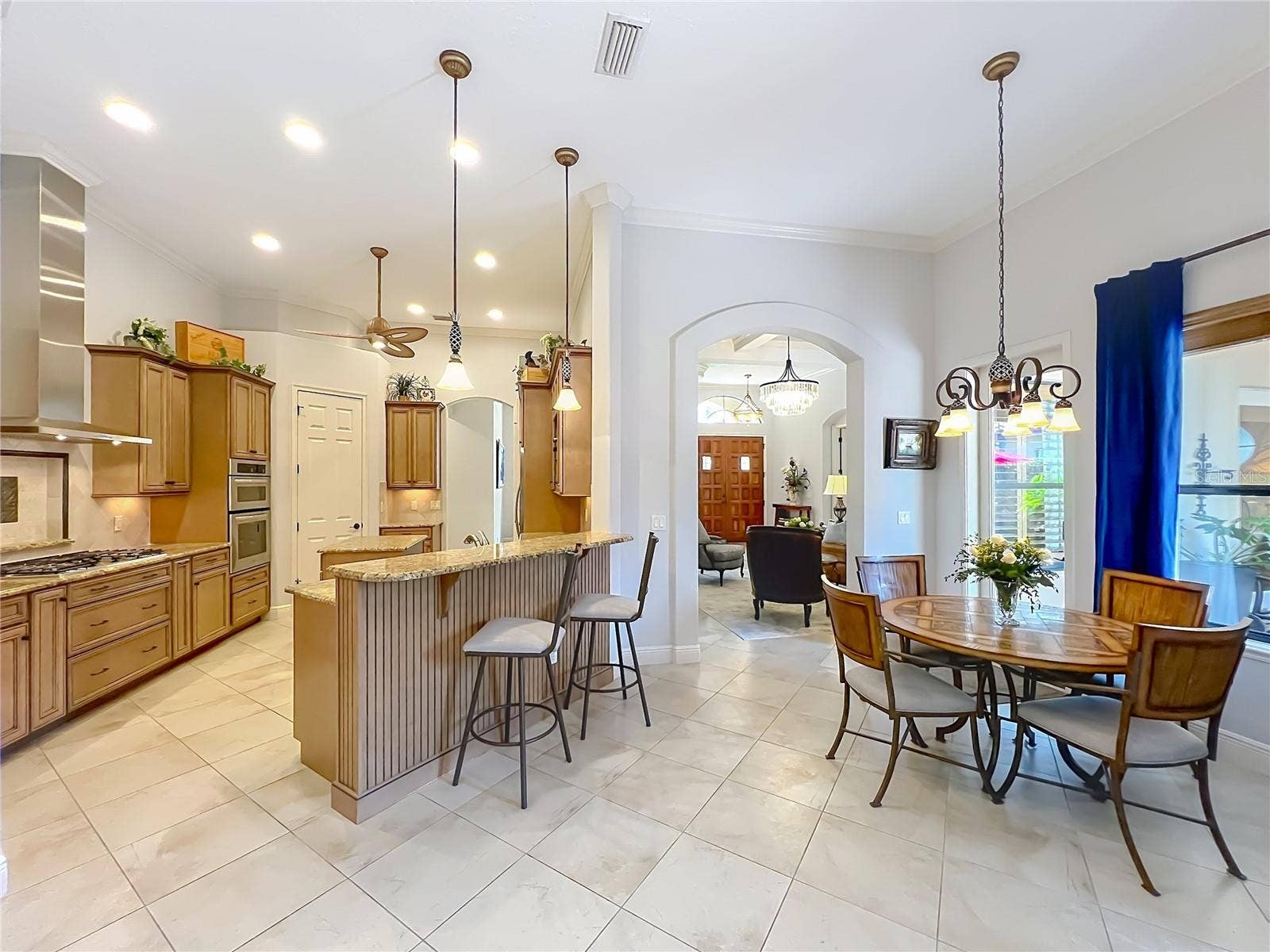 7456 POINTE VENEZIA DRIVE, Orlando, FL 32836 Breakfast nook