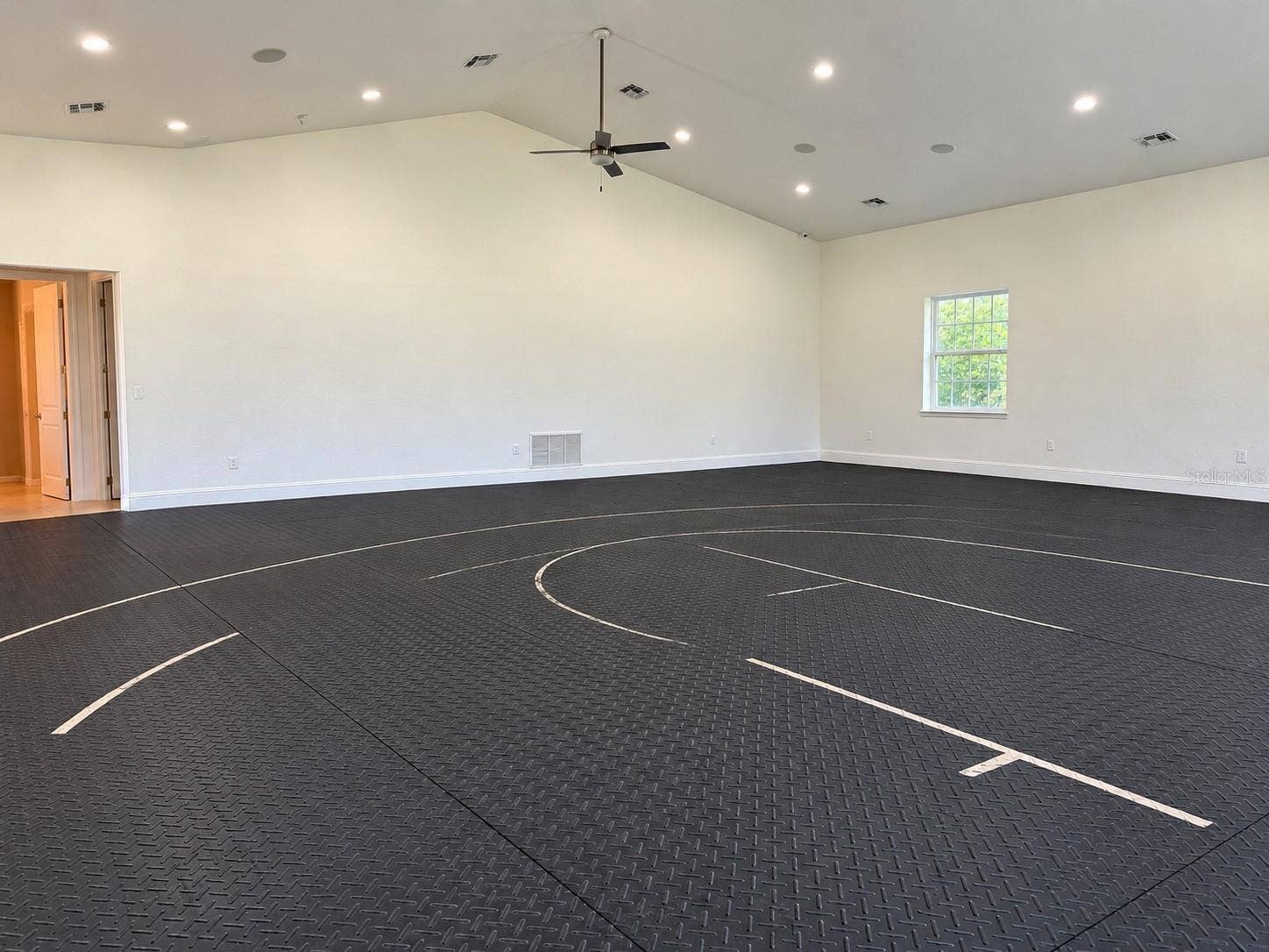 4200 & 4210 S HIAWASSEE ROAD, Orlando, FL 32835 4200 & 4210 S HIAWASSEE ROAD, Orlando, FL 32835