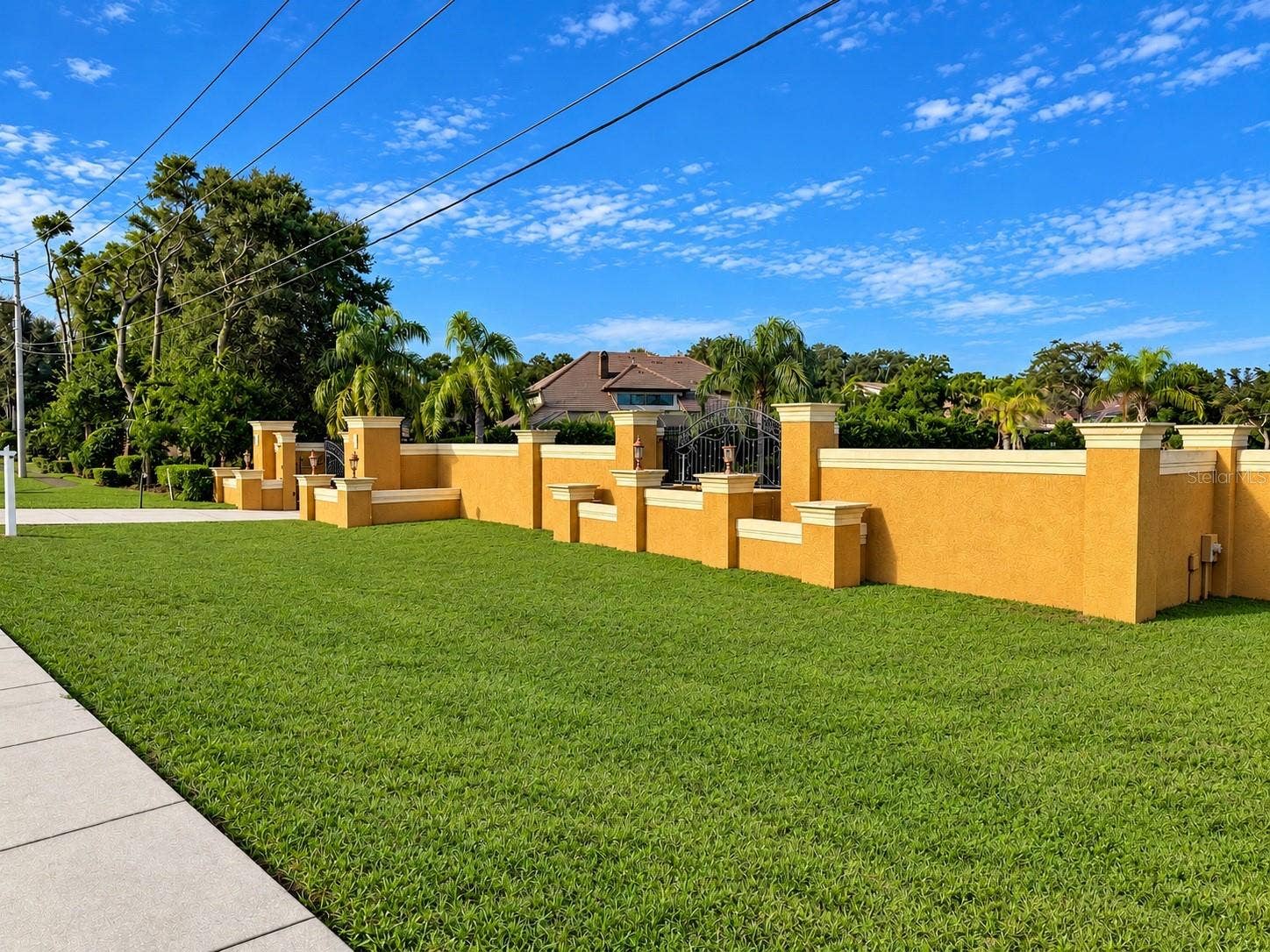 4200 & 4210 S HIAWASSEE ROAD, Orlando, FL 32835 4200 & 4210 S HIAWASSEE ROAD, Orlando, FL 32835