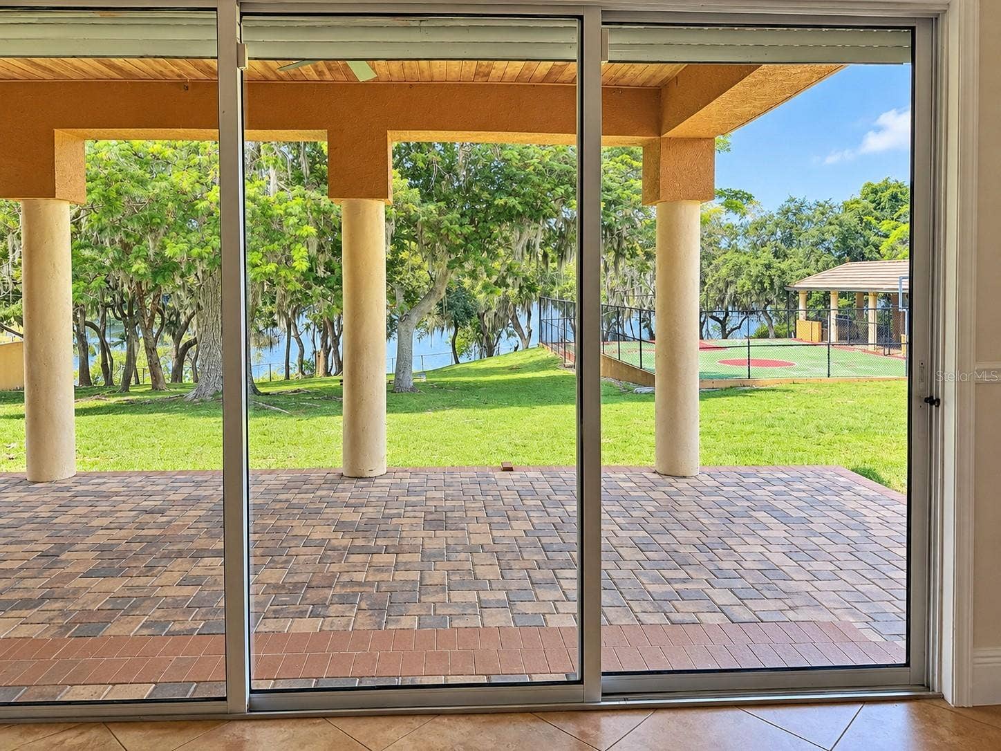 4200 & 4210 S HIAWASSEE ROAD, Orlando, FL 32835 4200 & 4210 S HIAWASSEE ROAD, Orlando, FL 32835
