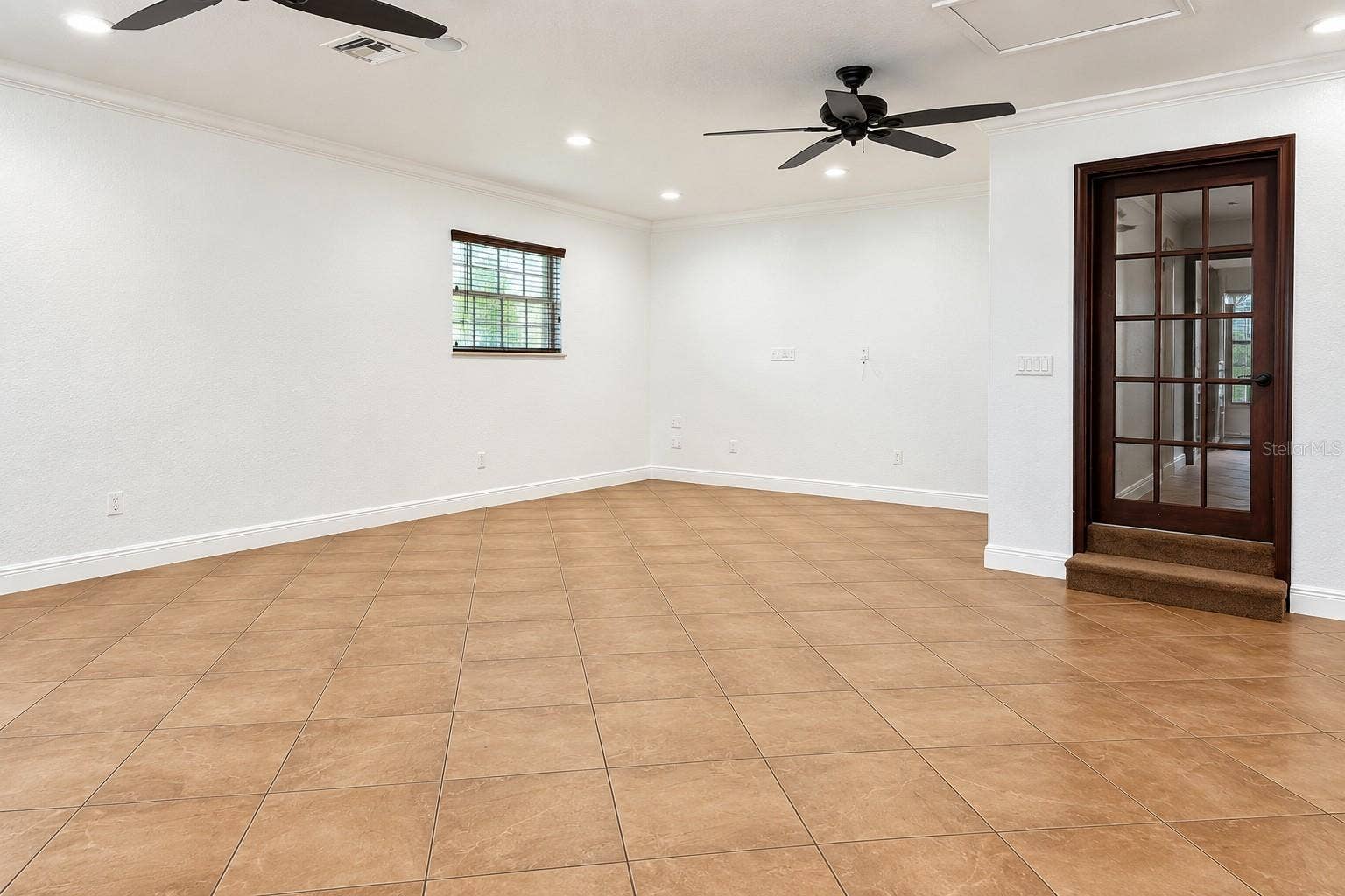 4200 & 4210 S HIAWASSEE ROAD, Orlando, FL 32835 4200 & 4210 S HIAWASSEE ROAD, Orlando, FL 32835