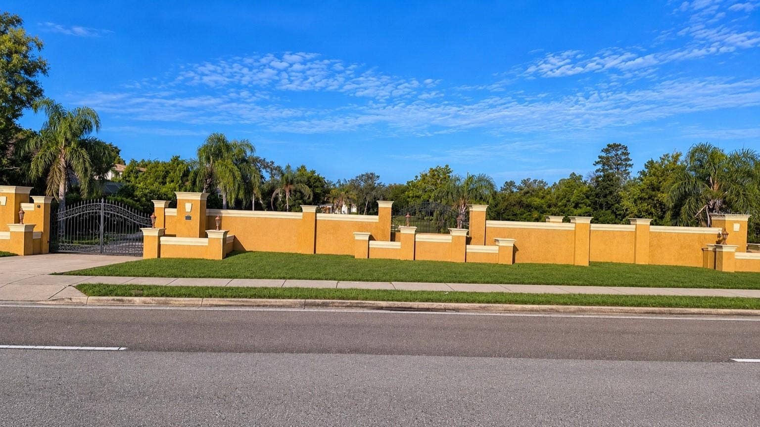 4200 & 4210 S HIAWASSEE ROAD, Orlando, FL 32835 4200 & 4210 S HIAWASSEE ROAD, Orlando, FL 32835