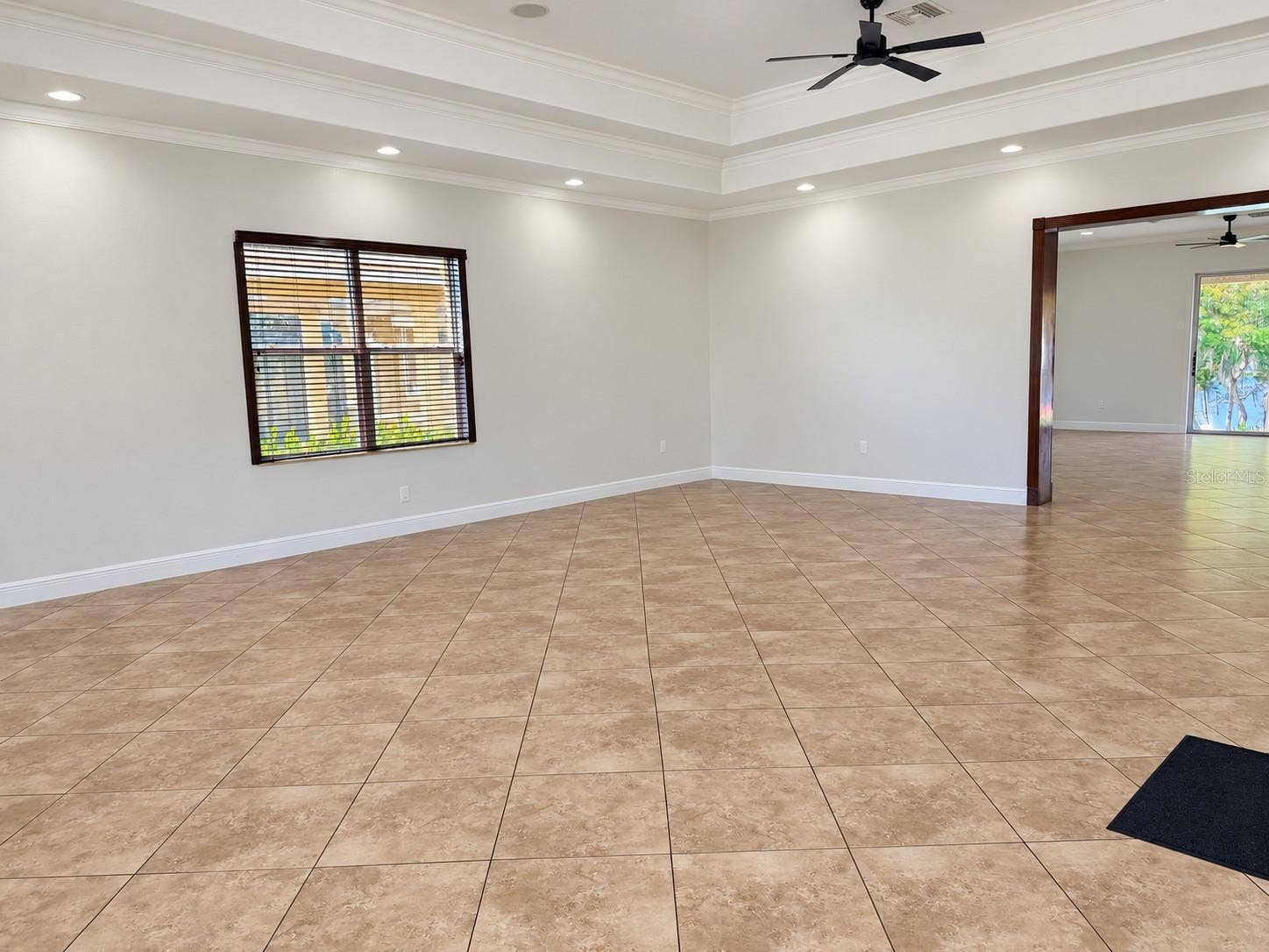 4200 & 4210 S HIAWASSEE ROAD, Orlando, FL 32835 4200 & 4210 S HIAWASSEE ROAD, Orlando, FL 32835