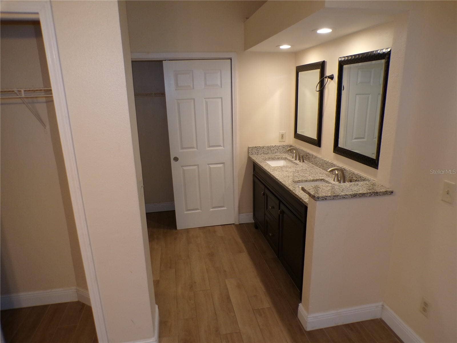 Primary Bedroom Vanity Area