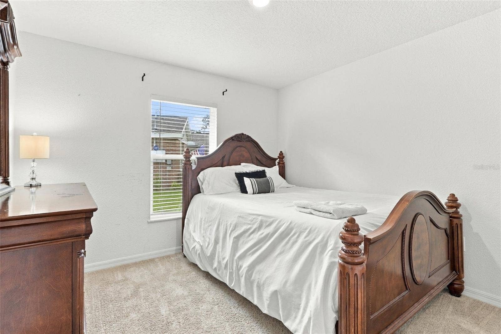 71 ROYAL OAK DRIVE, Palm Coast, FL 32164 71 ROYAL OAK DRIVE, Palm Coast, FL 32164