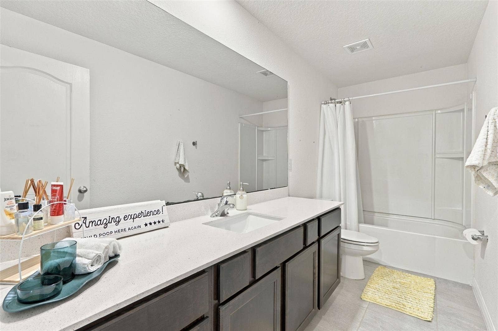 71 ROYAL OAK DRIVE, Palm Coast, FL 32164 71 ROYAL OAK DRIVE, Palm Coast, FL 32164
