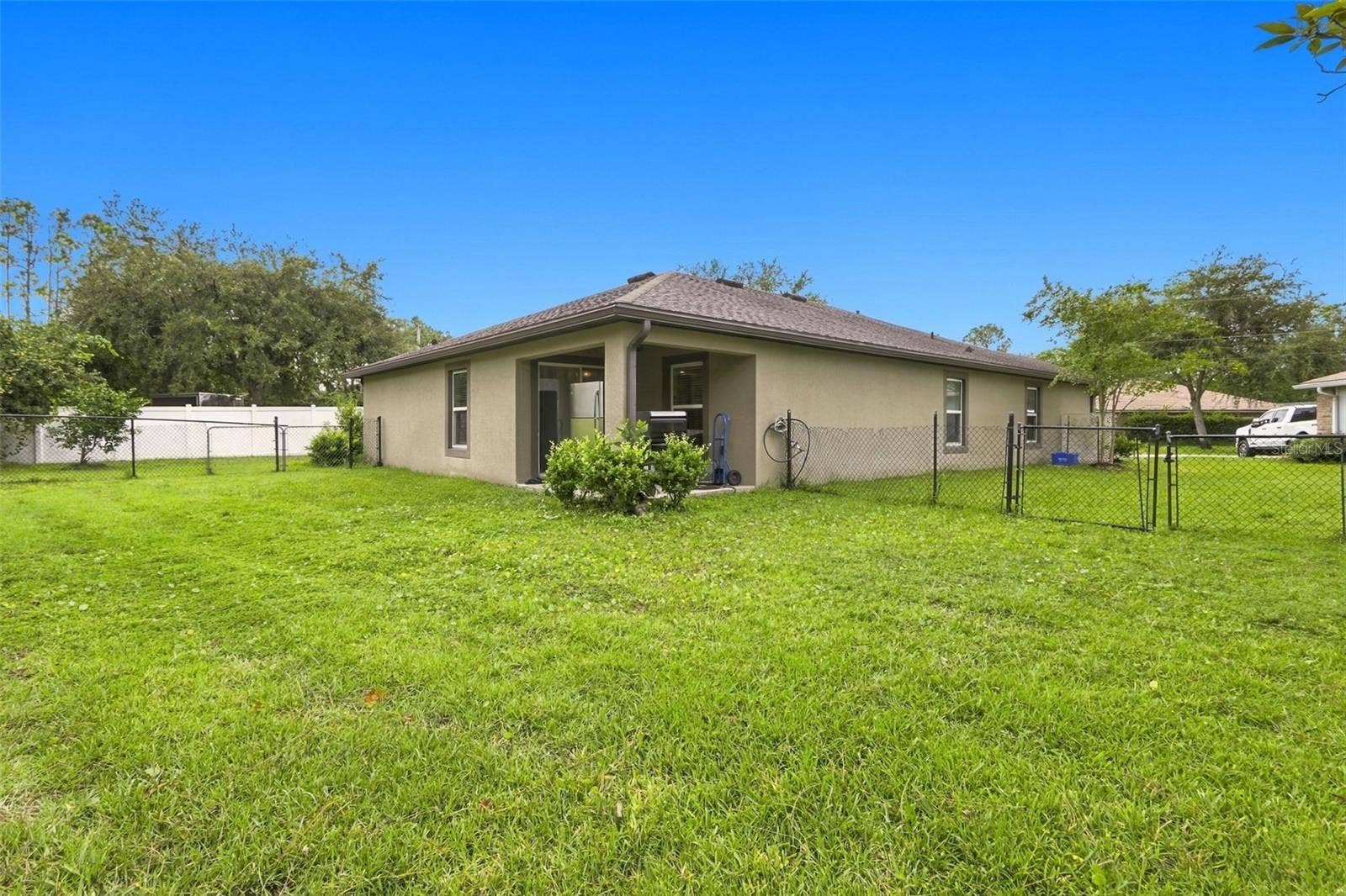 71 ROYAL OAK DRIVE, Palm Coast, FL 32164 71 ROYAL OAK DRIVE, Palm Coast, FL 32164