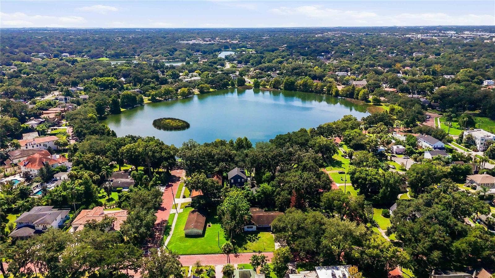 804 GREENWOOD STREET, Orlando, FL 32801 804 GREENWOOD STREET, Orlando, FL 32801