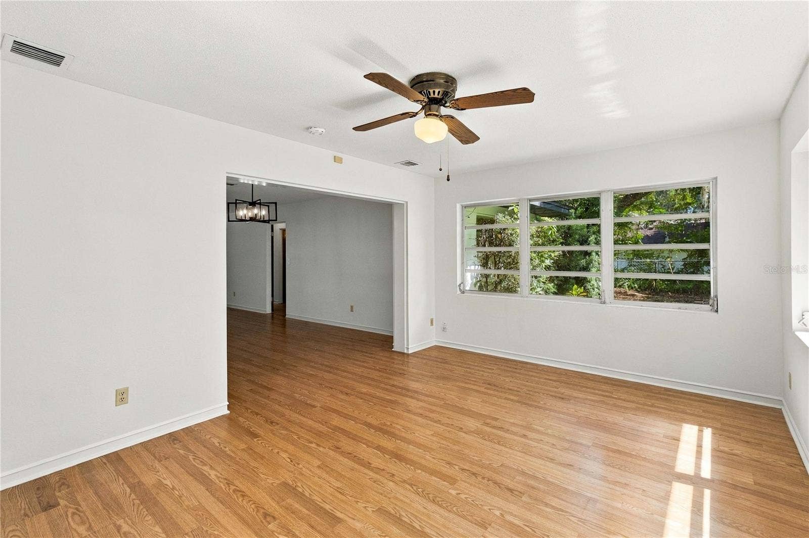 804 GREENWOOD STREET, Orlando, FL 32801 804 GREENWOOD STREET, Orlando, FL 32801